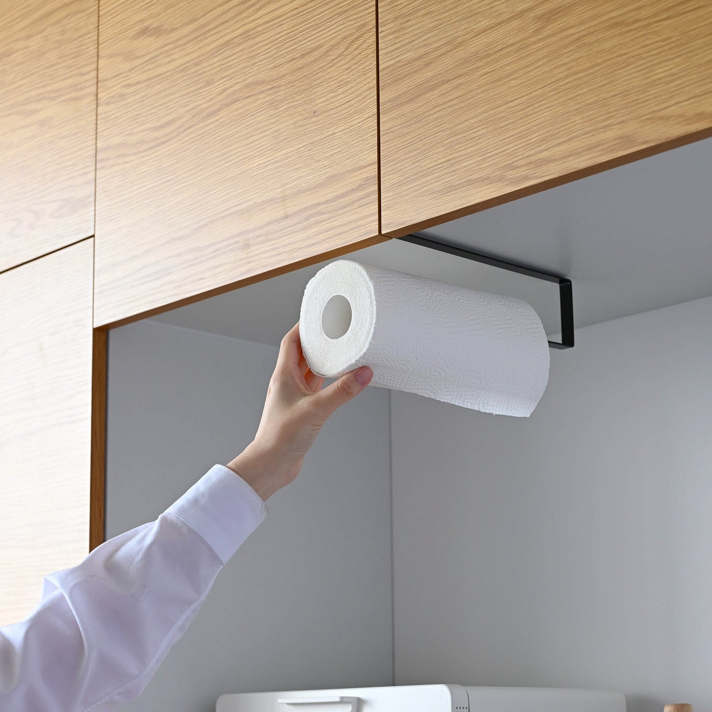 Under-Shelf Paper Towel Holder